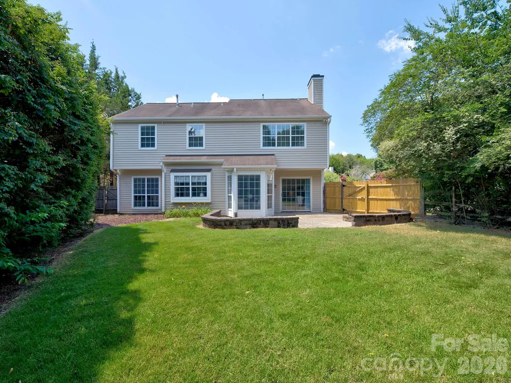 11206 Longhedge Lane Charlotte NC 28273