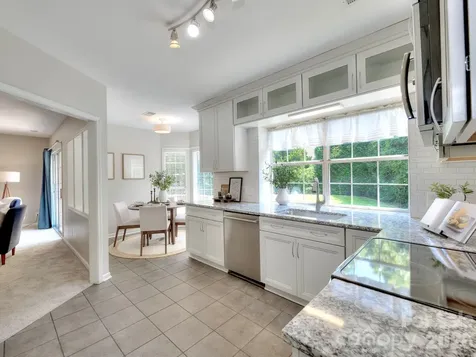 11206 Longhedge Lane Charlotte NC 28273