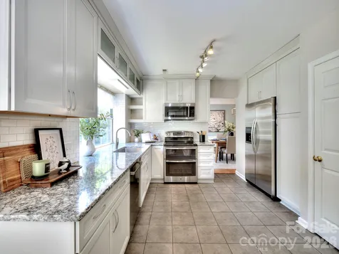 11206 Longhedge Lane Charlotte NC 28273