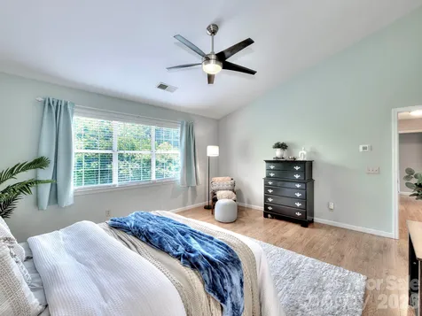 11206 Longhedge Lane Charlotte NC 28273
