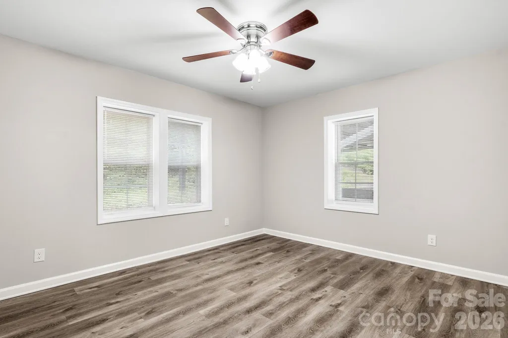 2376 S Us 321 Highway Newton NC 28658