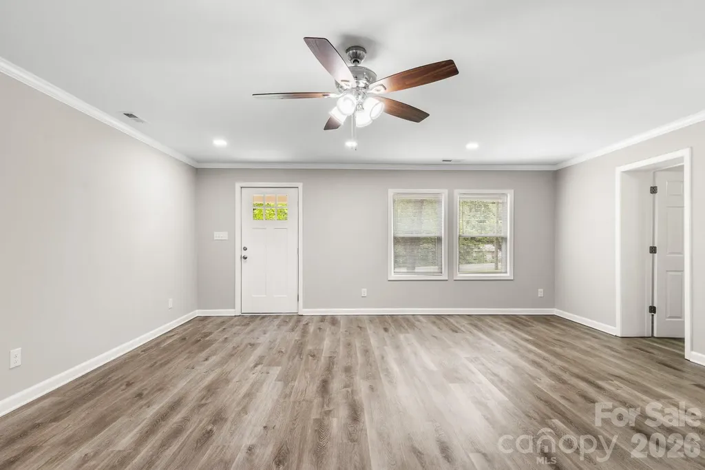 2376 S Us 321 Highway Newton NC 28658