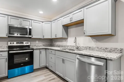 2376 S Us 321 Highway Newton NC 28658