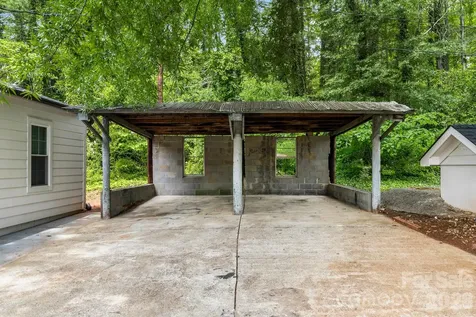2376 S Us 321 Highway Newton NC 28658