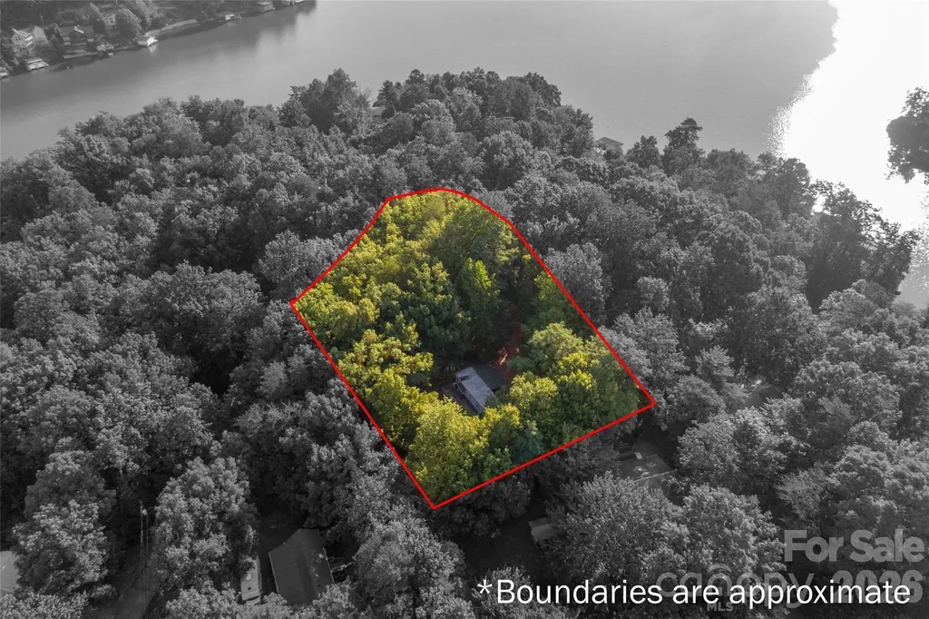 174 Laurel Lane Lake Lure NC 28746
