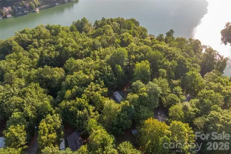 174 Laurel Lane Lake Lure NC 28746