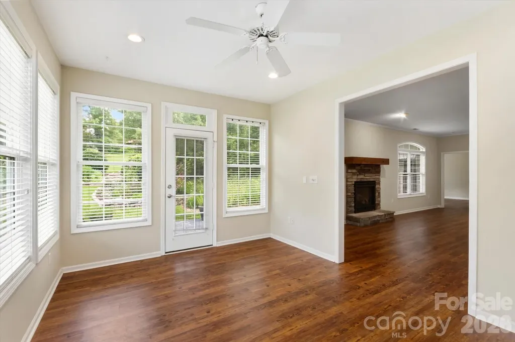 36 Sheffield Place Brevard NC 28712