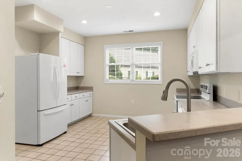 36 Sheffield Place Brevard NC 28712