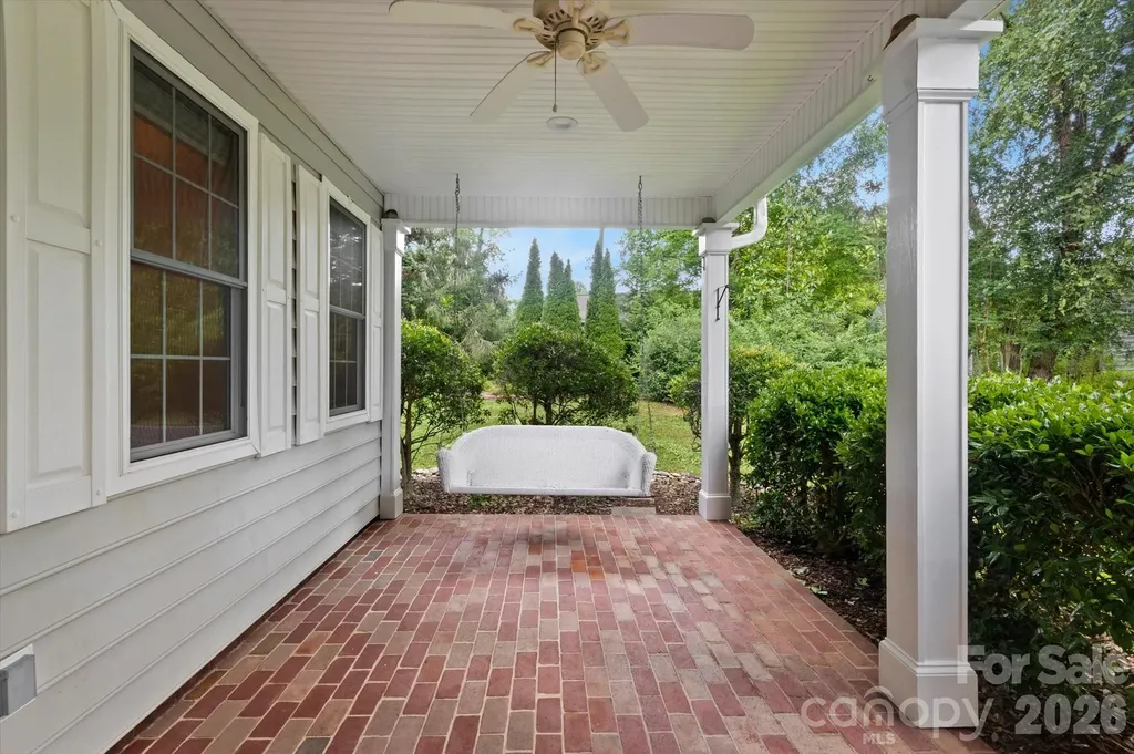 36 Sheffield Place Brevard NC 28712