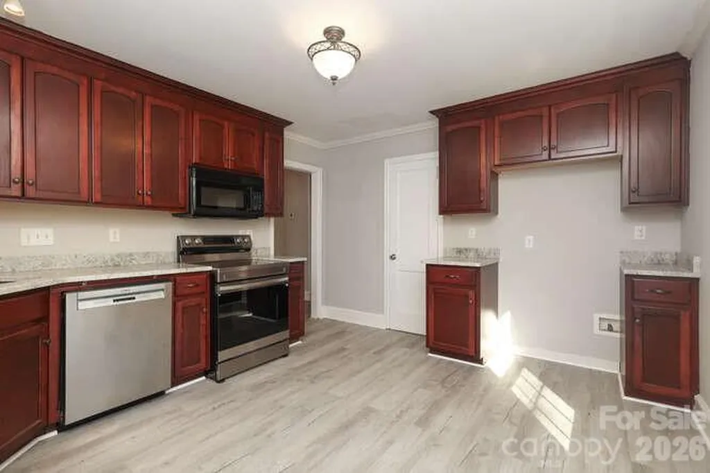 120 N Belvedere Avenue Gastonia NC 28054
