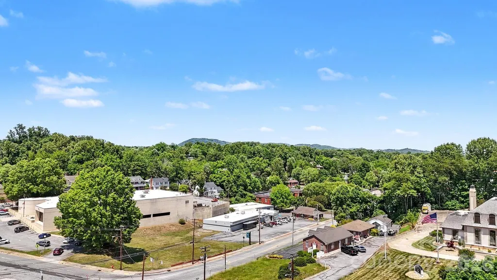 601 College Avenue SW Lenoir NC 28645