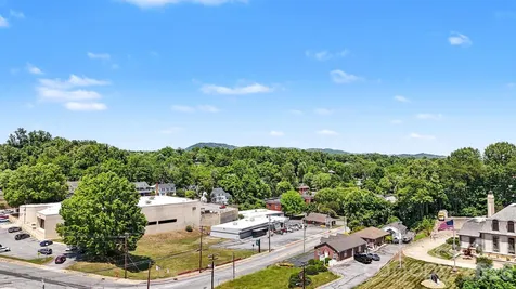 601 College Avenue SW Lenoir NC 28645