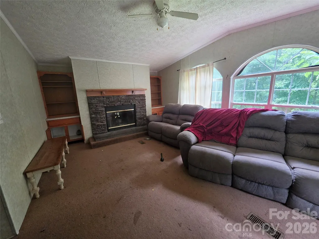 119 Miracle Mountain Road Bryson City NC 28713