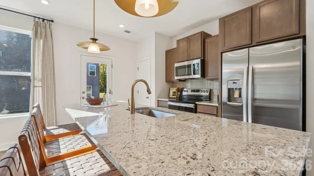2213 Gladwyne Place Charlotte NC 28269