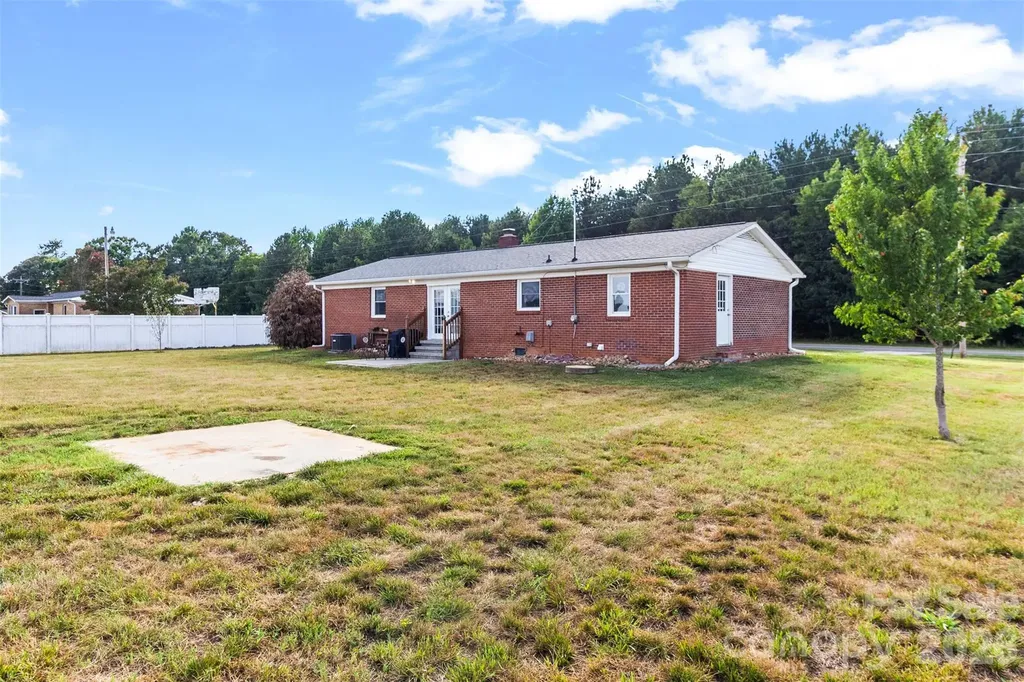 158 Baxter Road Cherryville NC 28021