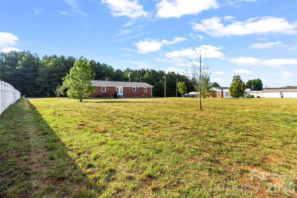 158 Baxter Road Cherryville NC 28021