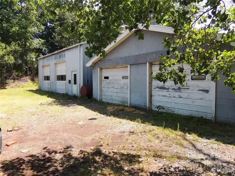 632 Rock Corner Road Forest City NC 28043