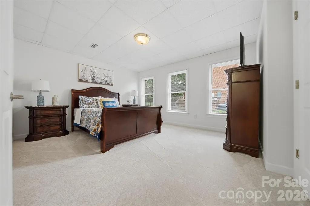 308 41st Avenue Place NW Hickory NC 28601