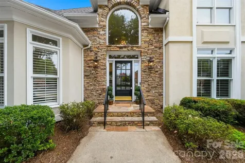 308 41st Avenue Place NW Hickory NC 28601