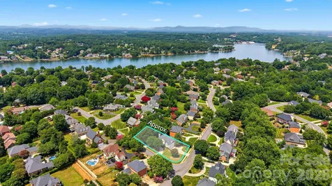 308 41st Avenue Place NW Hickory NC 28601