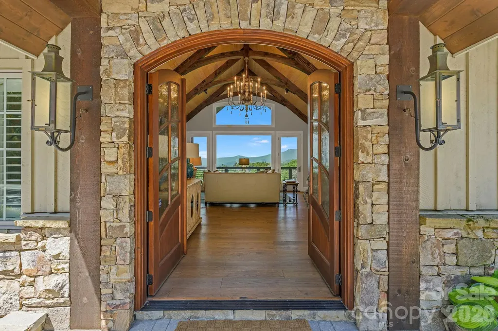 777 Green Hill Road Blowing Rock NC 28605