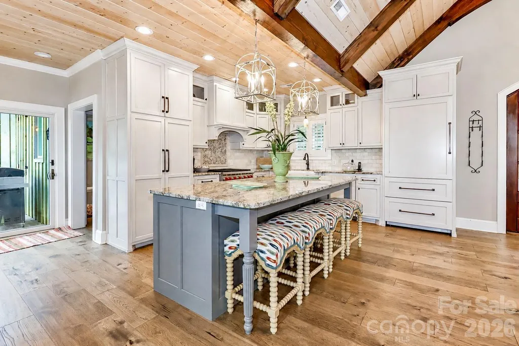 777 Green Hill Road Blowing Rock NC 28605