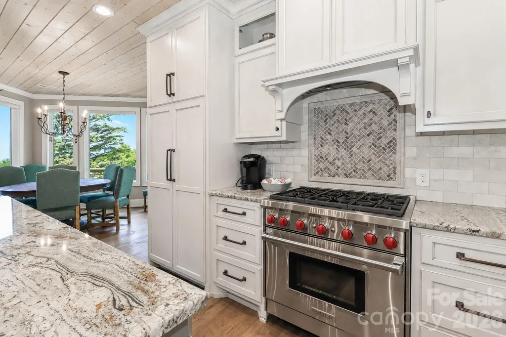 777 Green Hill Road Blowing Rock NC 28605