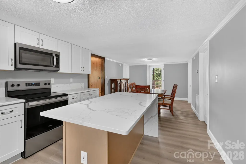 7040 Pear Tree Road Charlotte NC 28216