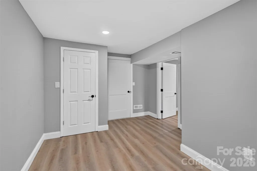 7040 Pear Tree Road Charlotte NC 28216