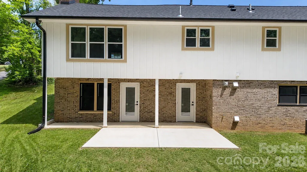32 Bowen Drive Belmont NC 28012