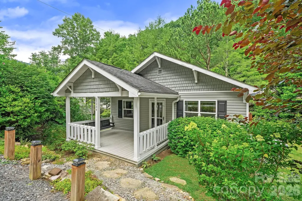 5239 Gerton Highway Gerton NC 28735