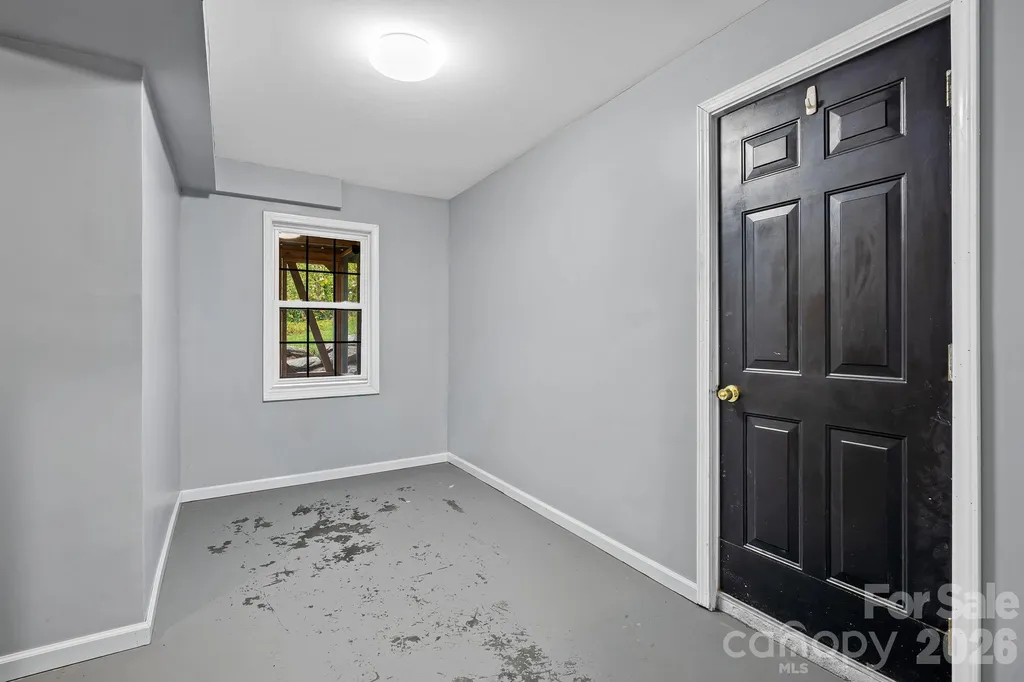 5239 Gerton Highway Gerton NC 28735
