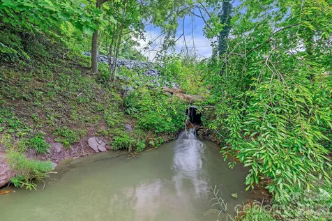 5239 Gerton Highway Gerton NC 28735