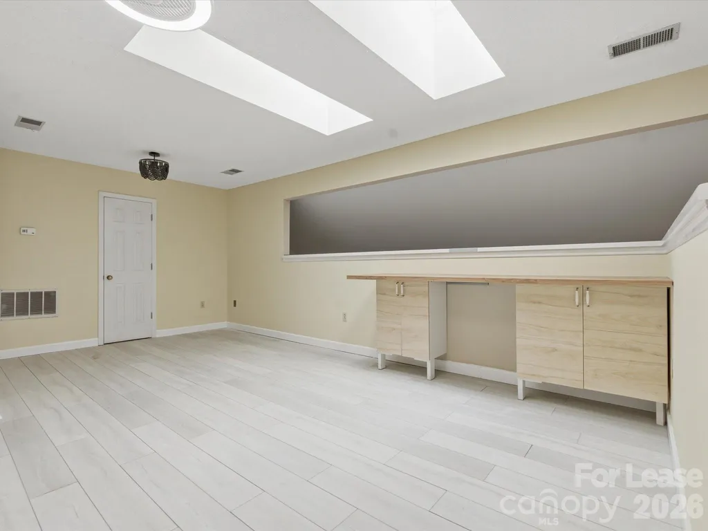 9437 Fairmead Drive Charlotte NC 28269