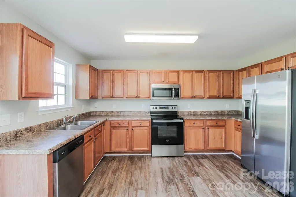 905 River Trail Road Lowell NC 28098