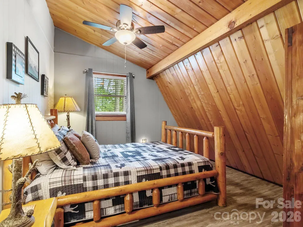 1901 Blue Rock Road Burnsville NC 28714