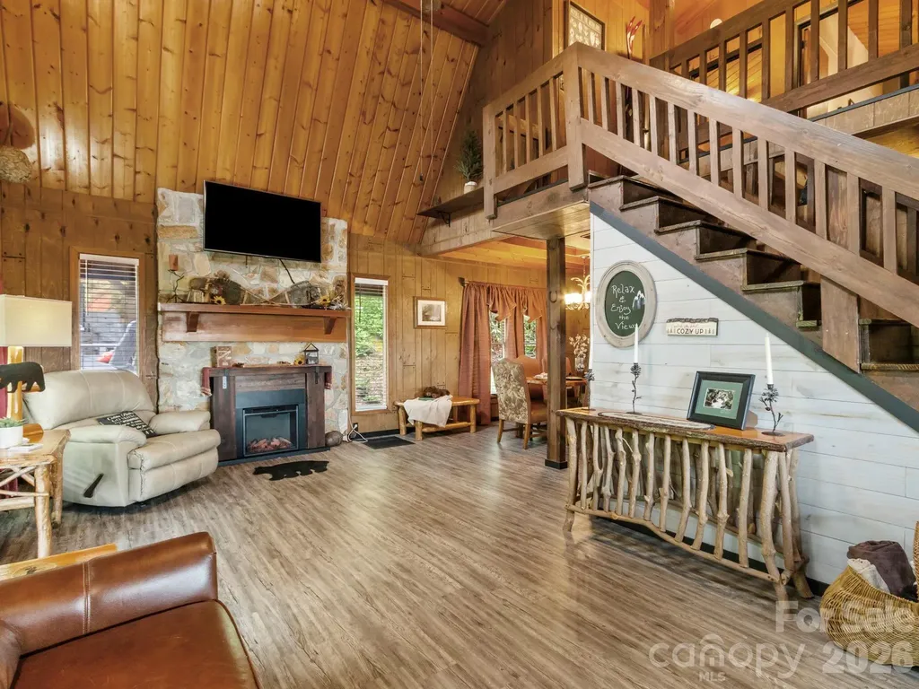 1901 Blue Rock Road Burnsville NC 28714