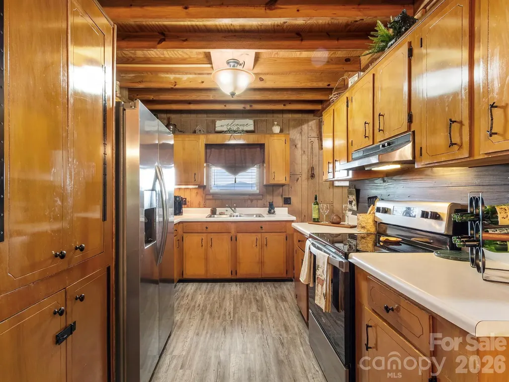 1901 Blue Rock Road Burnsville NC 28714