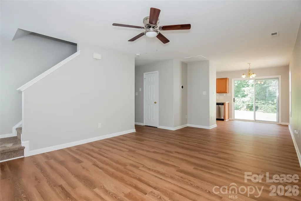 10409 Hugue Way Charlotte NC 28214