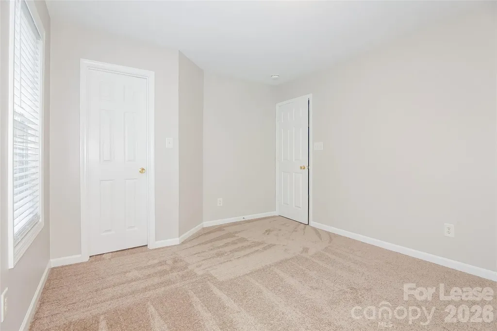 10409 Hugue Way Charlotte NC 28214