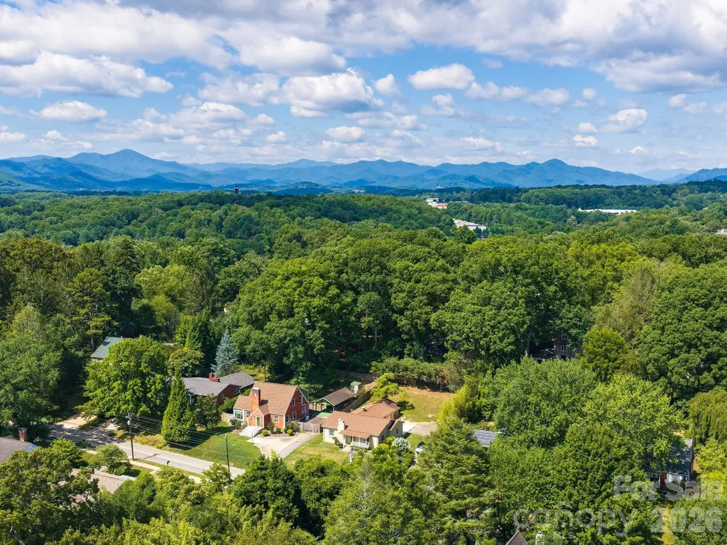 44 Bear Creek Road Asheville NC 28806
