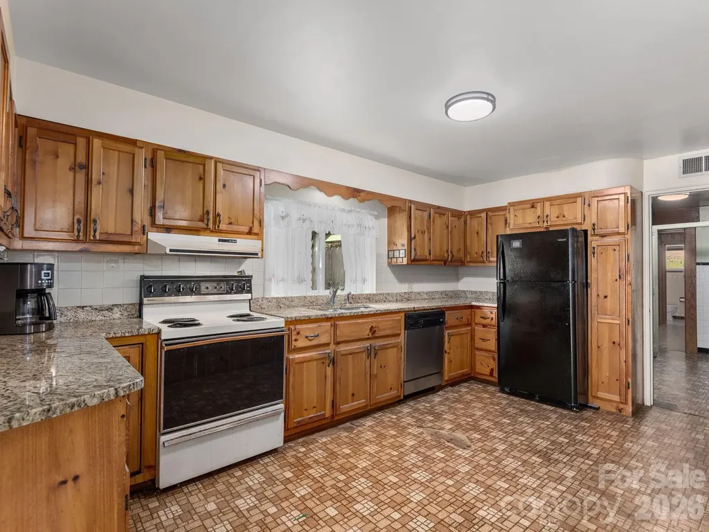 44 Bear Creek Road Asheville NC 28806