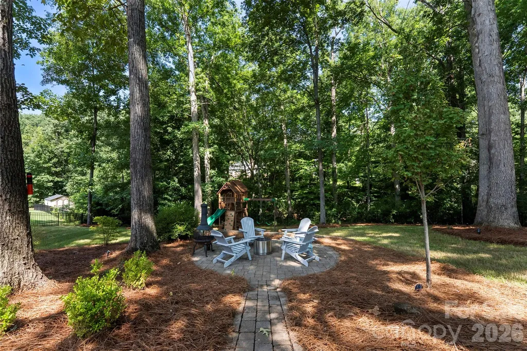 4066 Belle Meade Circle Belmont NC 28012