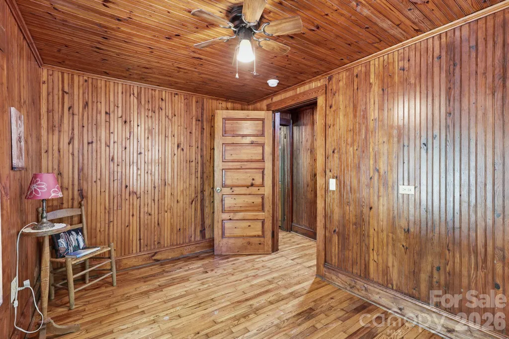 114 Beacon Hill Ellenboro NC 28040