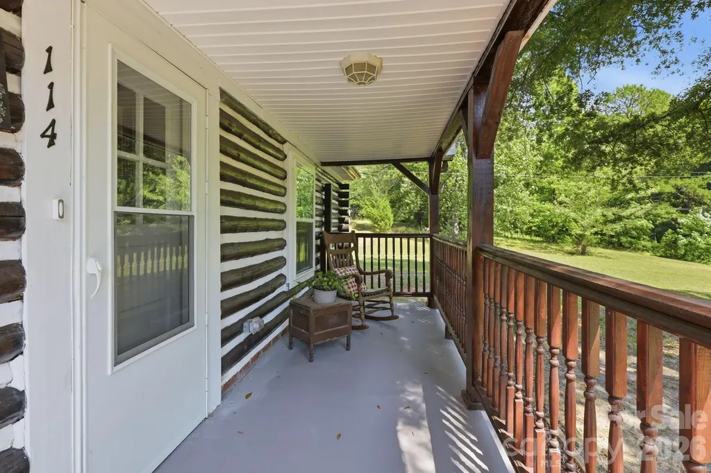 114 Beacon Hill Ellenboro NC 28040