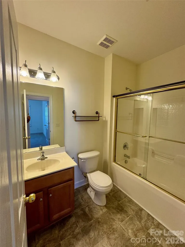12012 Bordeaux Street Charlotte NC 28277