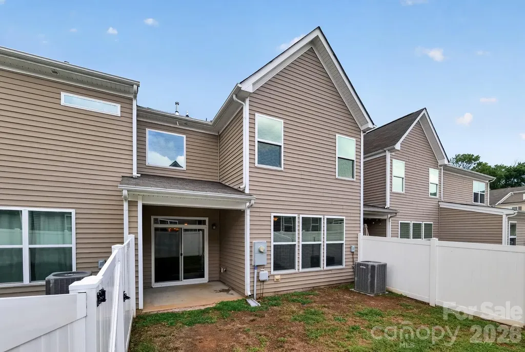 14943 Savannah Hall Drive Charlotte NC 28273