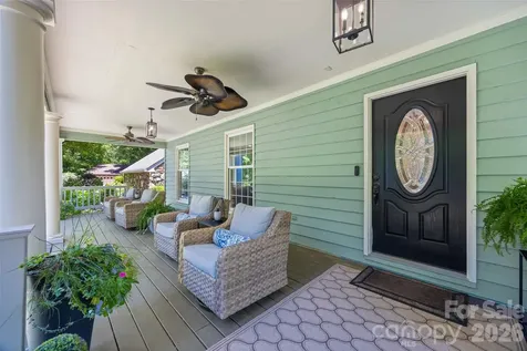 2 Pine Point Road Lake Wylie SC 29710
