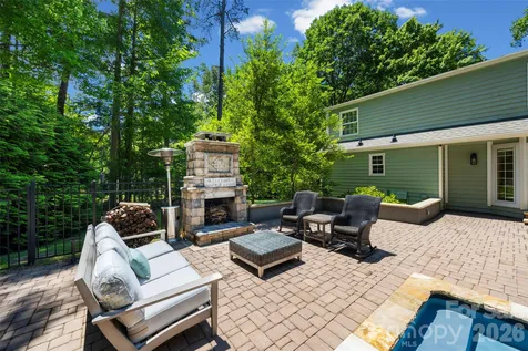 2 Pine Point Road Lake Wylie SC 29710