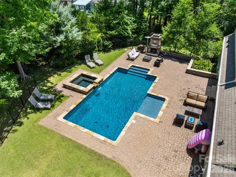 2 Pine Point Road Lake Wylie SC 29710
